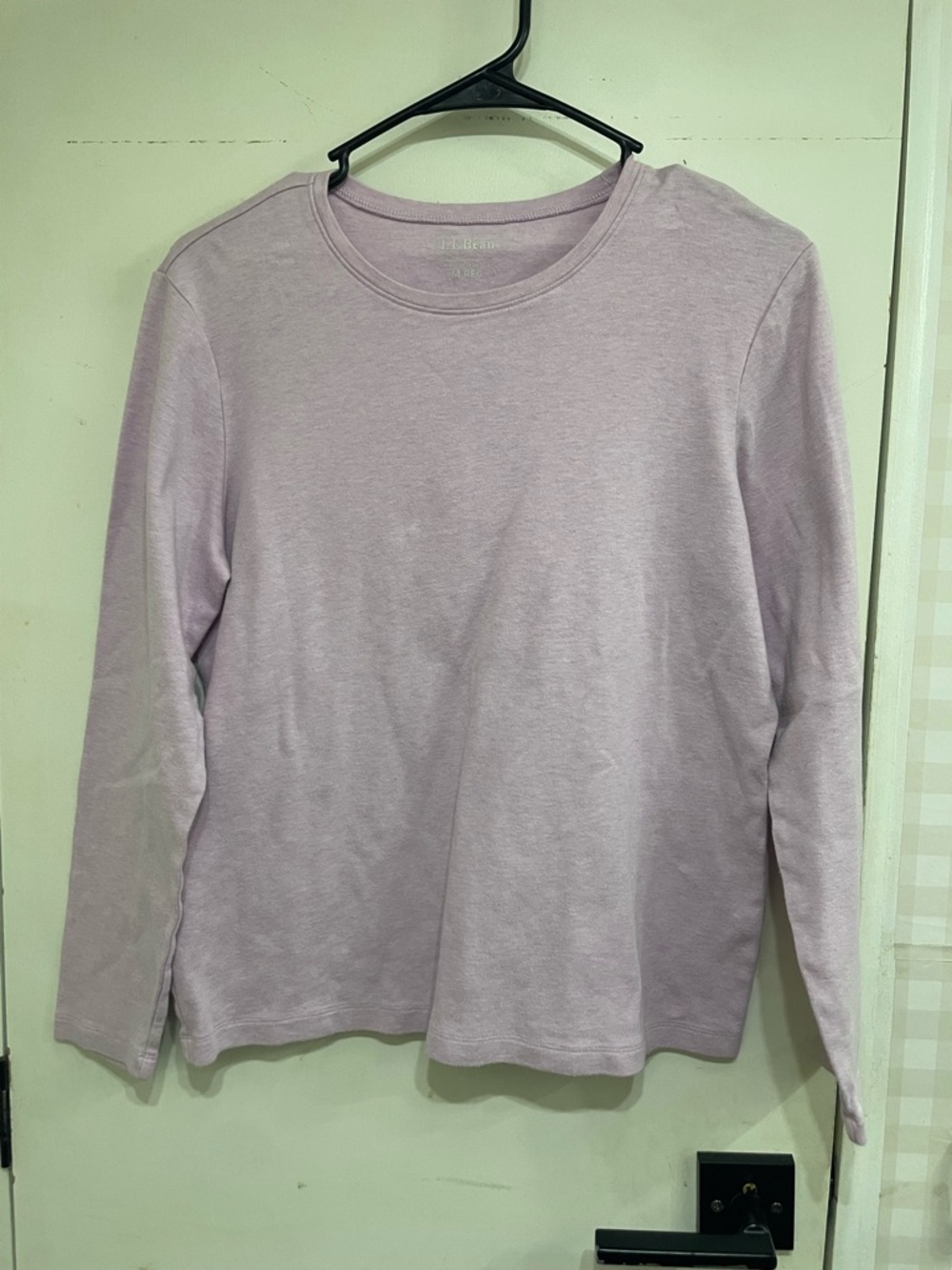 LL Bean lavender classic long sleeve Tee M cotton layering capsule essential